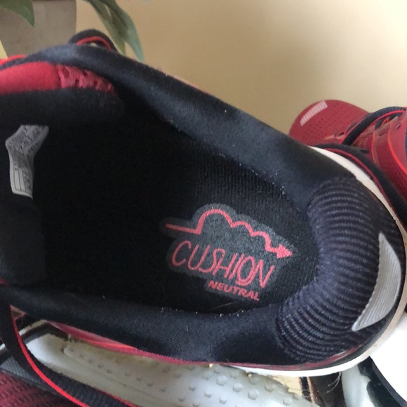 BROOKS GHOST 12 RED/BIKING RED/BLACK Running Shoes - Picture 7 of 11